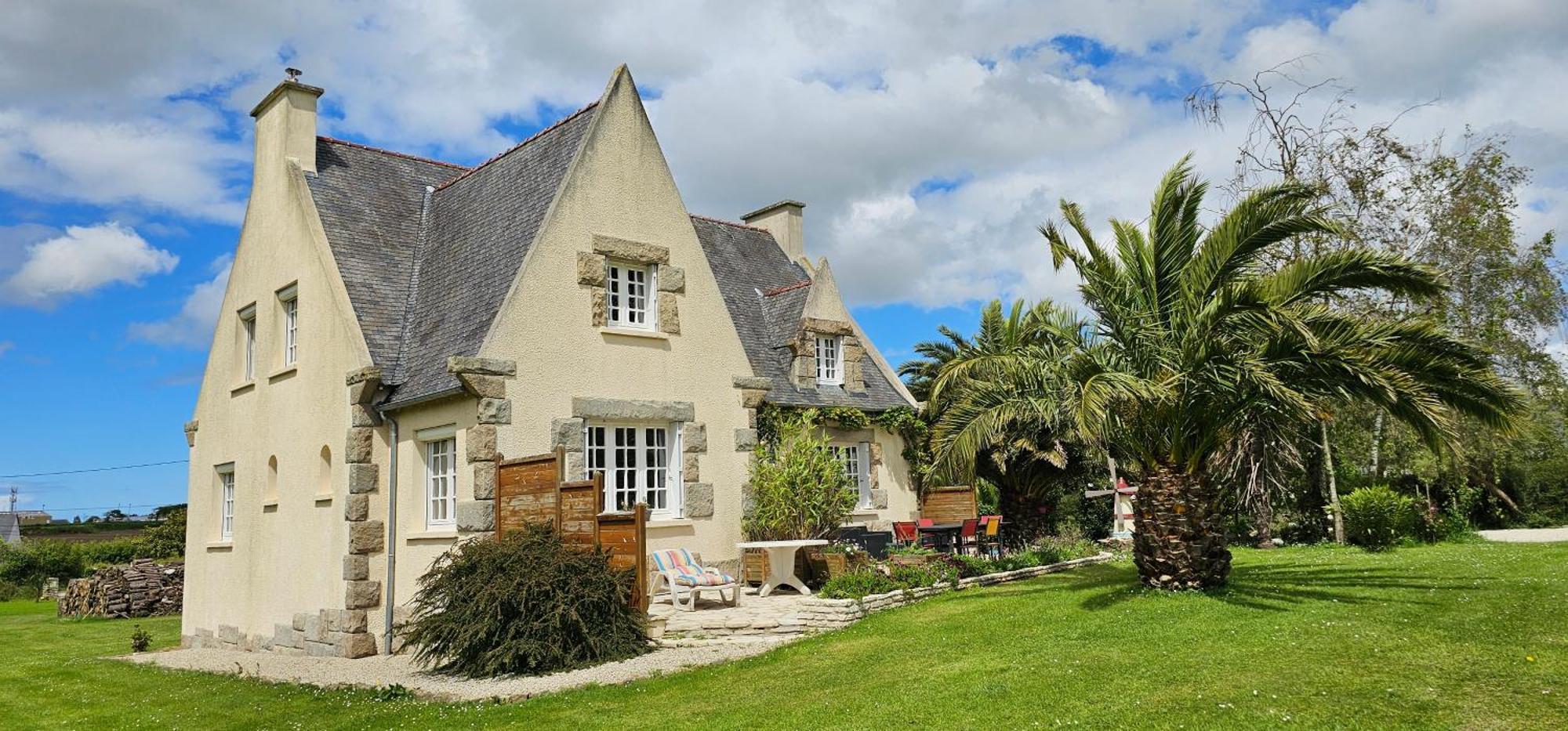 Chez Renee Et Raynal B&B Plounévez-Lochrist Exterior foto