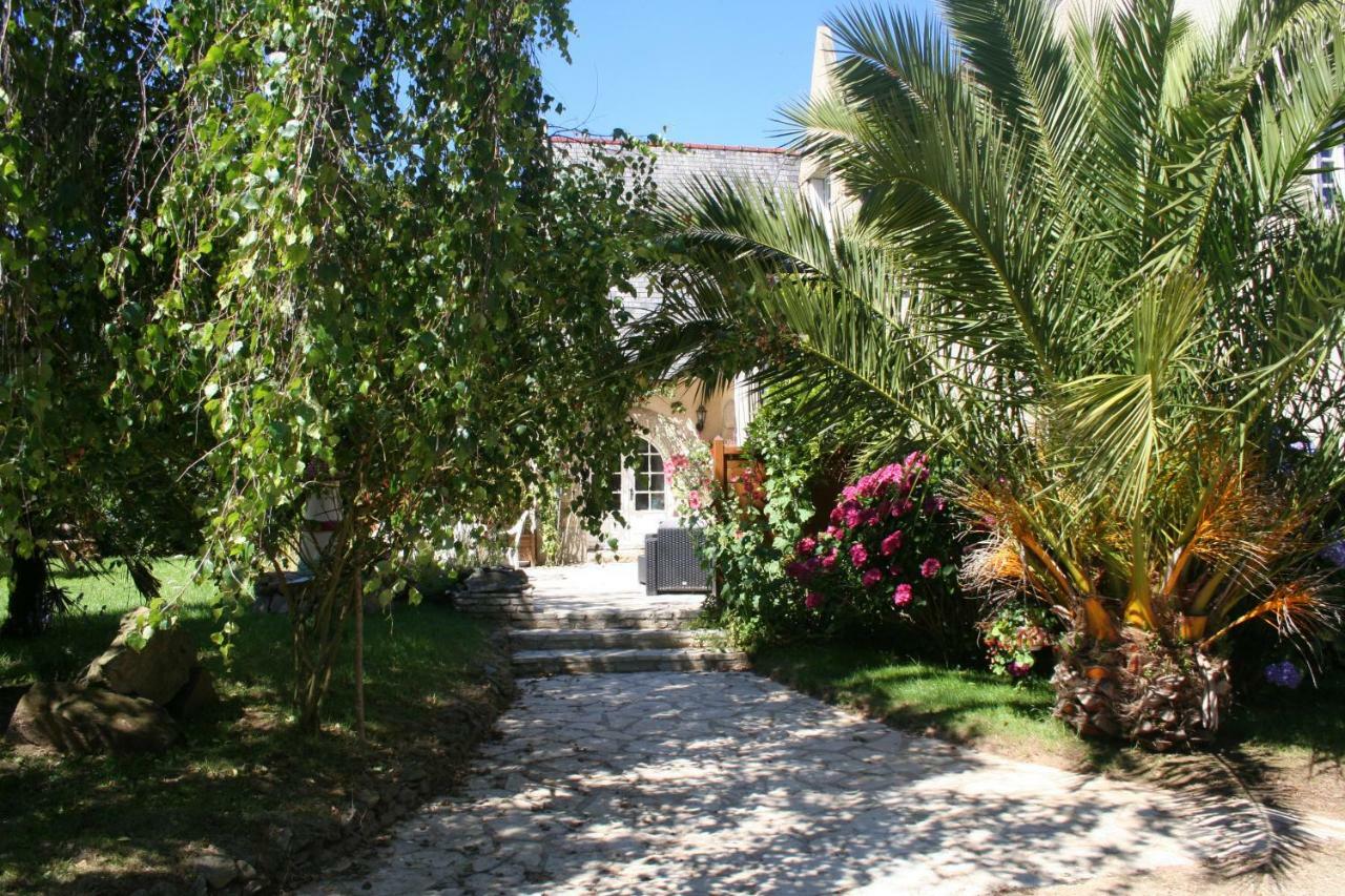 Chez Renee Et Raynal B&B Plounévez-Lochrist Exterior foto